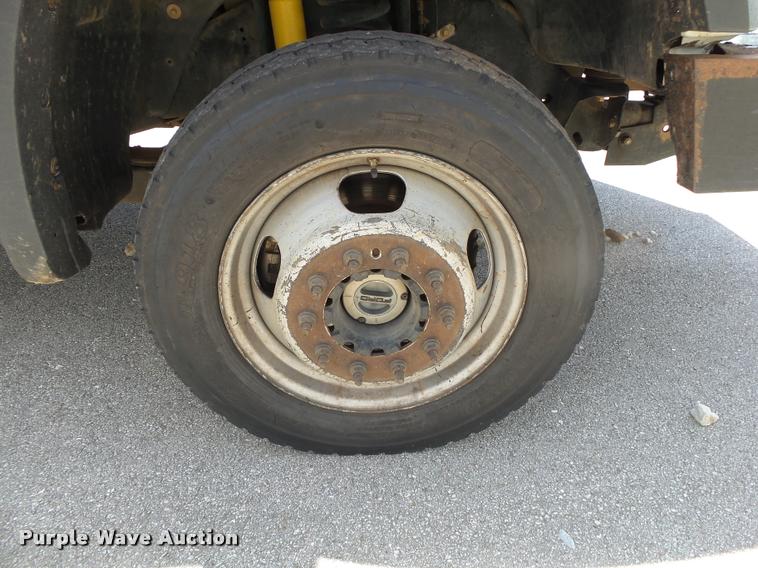 image for item DA2687 2008 Ford F550 SuperCab utility truck