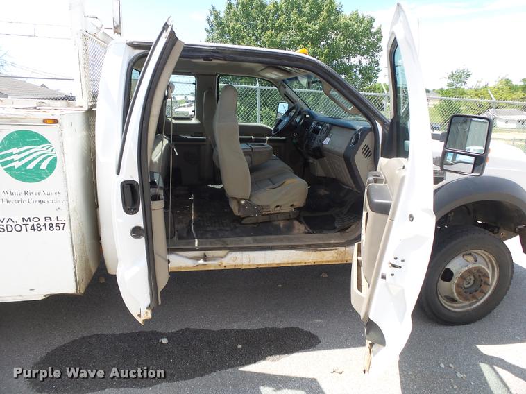 image for item DA2687 2008 Ford F550 SuperCab utility truck