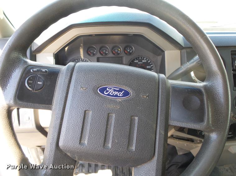 image for item DA2687 2008 Ford F550 SuperCab utility truck