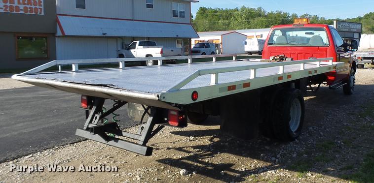 image for item DA3480 1999 Ford F550 Super Duty rollback truck