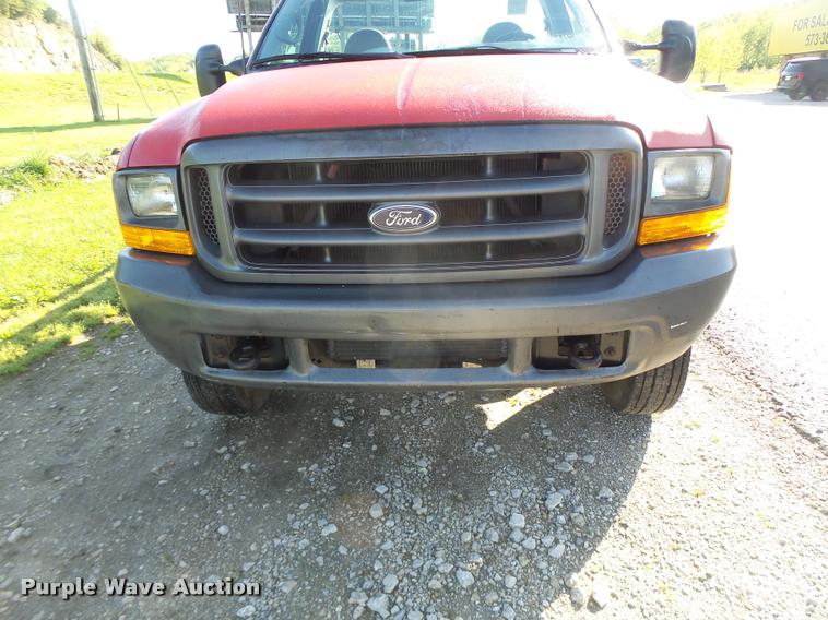 image for item DA3480 1999 Ford F550 Super Duty rollback truck
