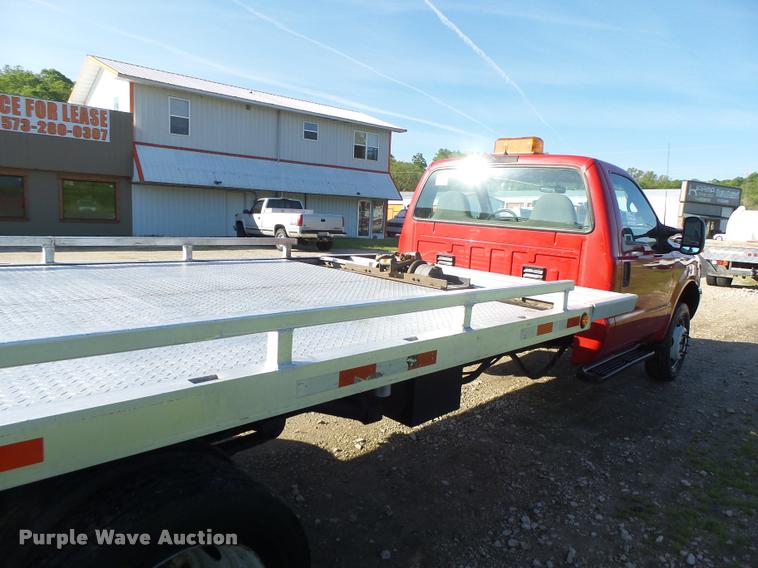 image for item DA3480 1999 Ford F550 Super Duty rollback truck