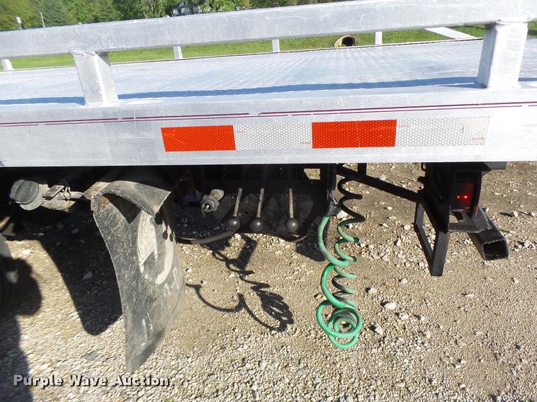 image for item DA3480 1999 Ford F550 Super Duty rollback truck