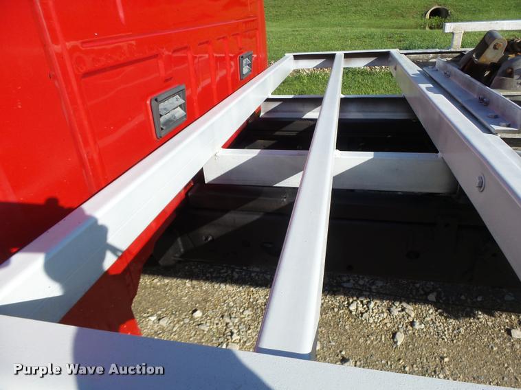 image for item DA3480 1999 Ford F550 Super Duty rollback truck