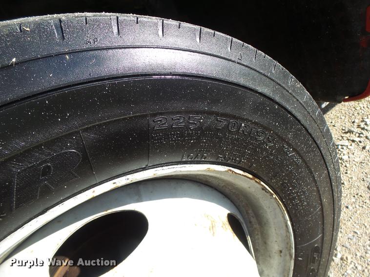 image for item DA3480 1999 Ford F550 Super Duty rollback truck