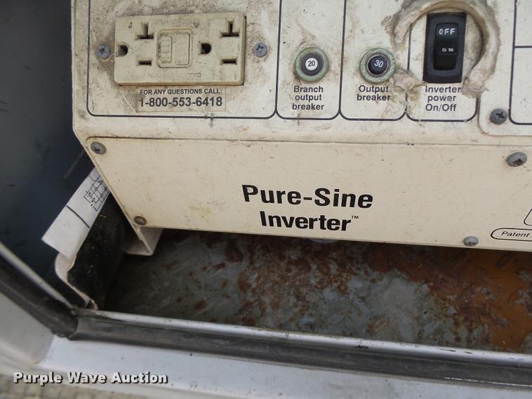 image for item DA3483 2006 Ford F550 utility truck