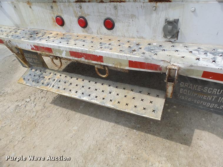 image for item DA3483 2006 Ford F550 utility truck