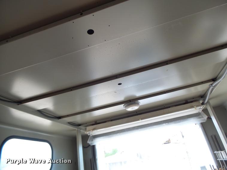 image for item DA3483 2006 Ford F550 utility truck