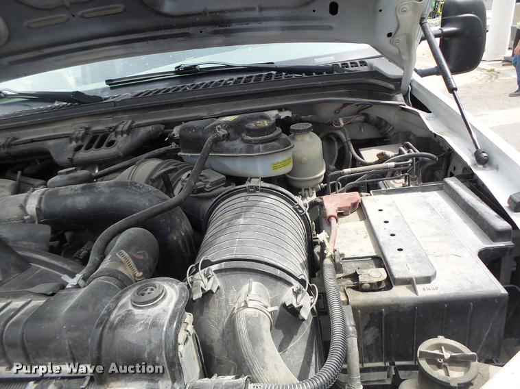 image for item DA3483 2006 Ford F550 utility truck