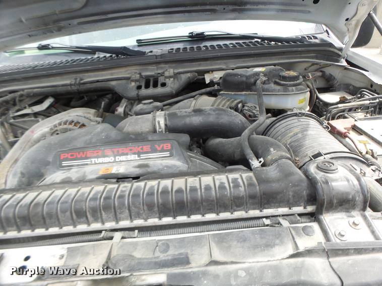 image for item DA3483 2006 Ford F550 utility truck