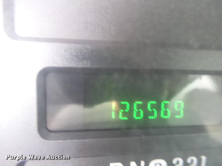 image for item DA3483 2006 Ford F550 utility truck