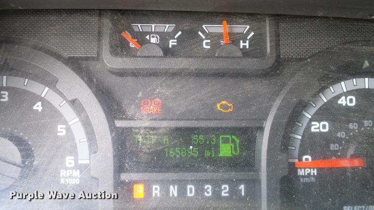 image for item DA6188 2009 Ford E350 Super Duty shuttle bus