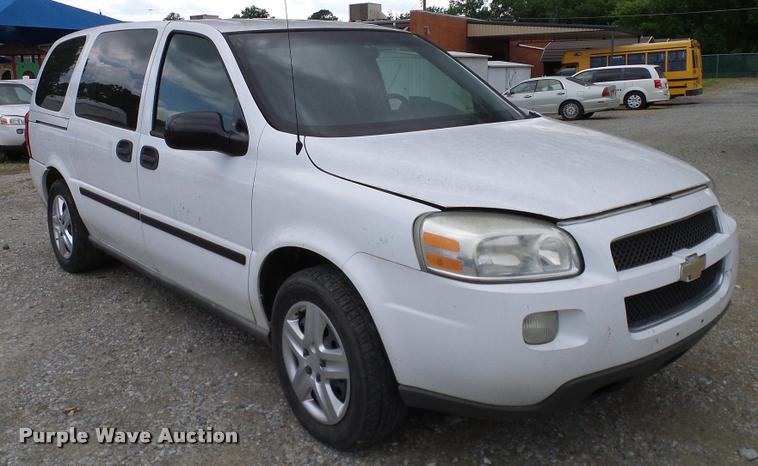 image for item DA6189 2005 Chevrolet Uplander van