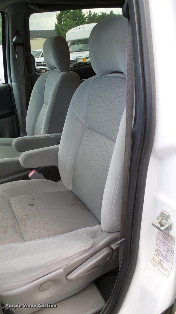 image for item DA6190 2008 Chevrolet Uplander Cargo van