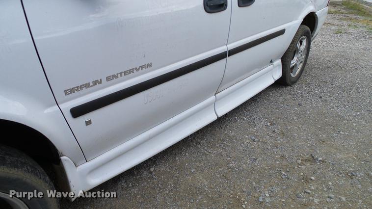 image for item DA6190 2008 Chevrolet Uplander Cargo van