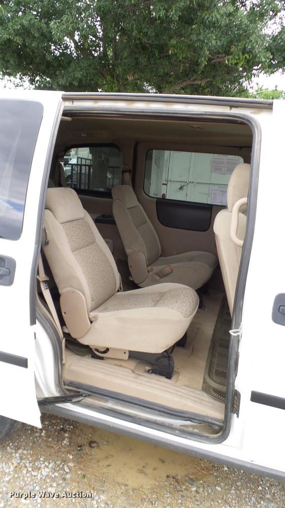 image for item DA6191 2006 Chevrolet Uplander van