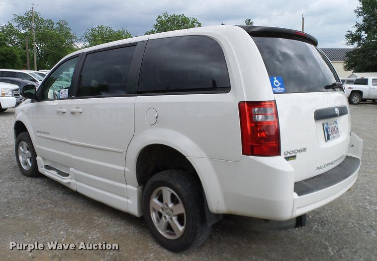image for item DA6192 2010 Dodge Grand Caravan van