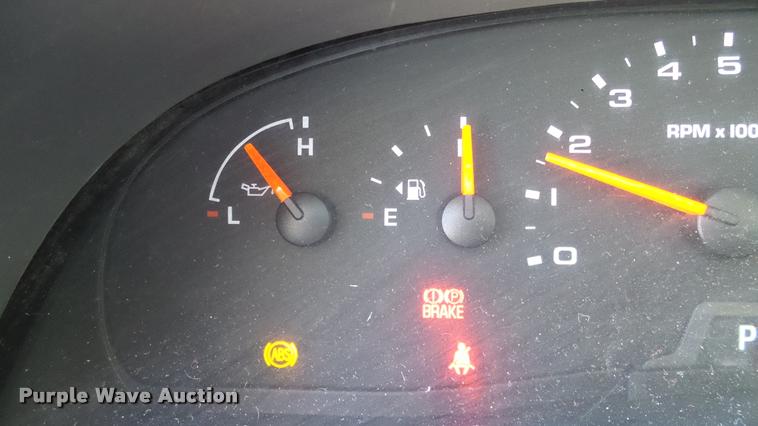 image for item DA6195 2007 Ford Econoline E450 shuttle bus