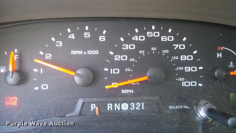 image for item DA6195 2007 Ford Econoline E450 shuttle bus