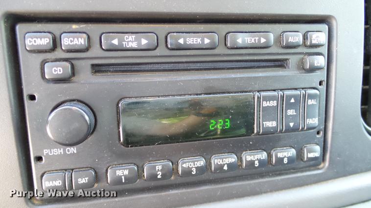 image for item DA6195 2007 Ford Econoline E450 shuttle bus