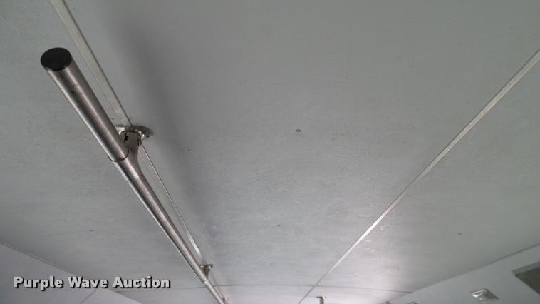 image for item DA6195 2007 Ford Econoline E450 shuttle bus