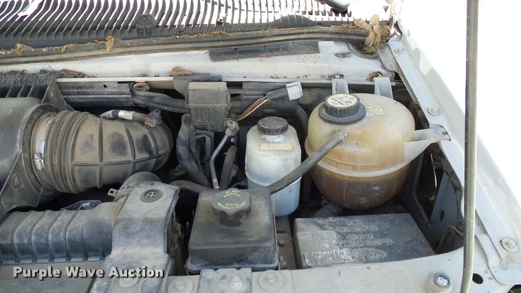 image for item DA6195 2007 Ford Econoline E450 shuttle bus