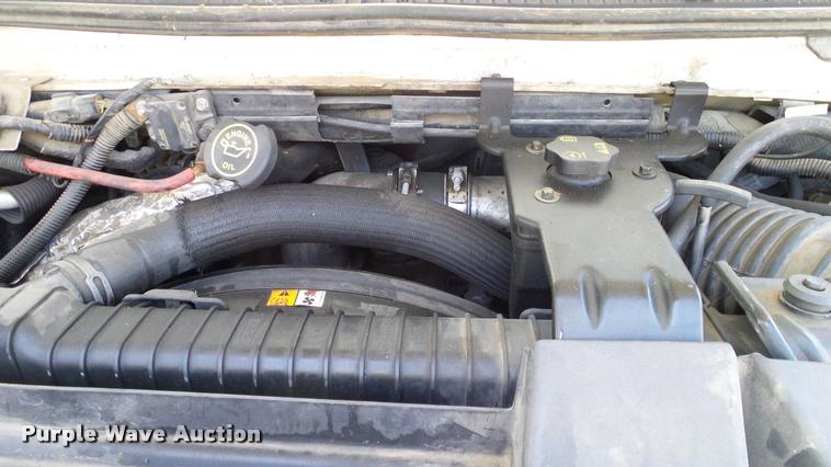 image for item DA6196 2005 Ford E450 school bus