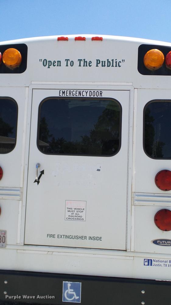 image for item DA6196 2005 Ford E450 school bus