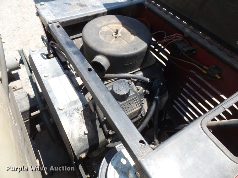 image for item DA6306 Toro Multi Pro 1100 self-propelled applicator