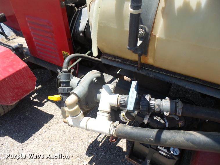 image for item DA6306 Toro Multi Pro 1100 self-propelled applicator