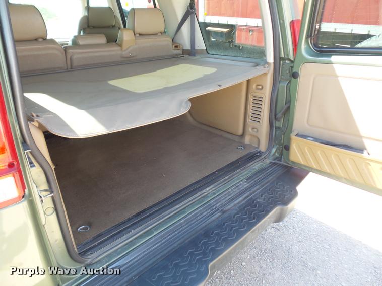 image for item DA6308 2000 Land Rover Discovery Series II SUV