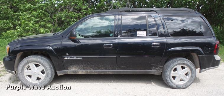 image for item DA6328 2003 Chevrolet TrailBlazer EXT SUV