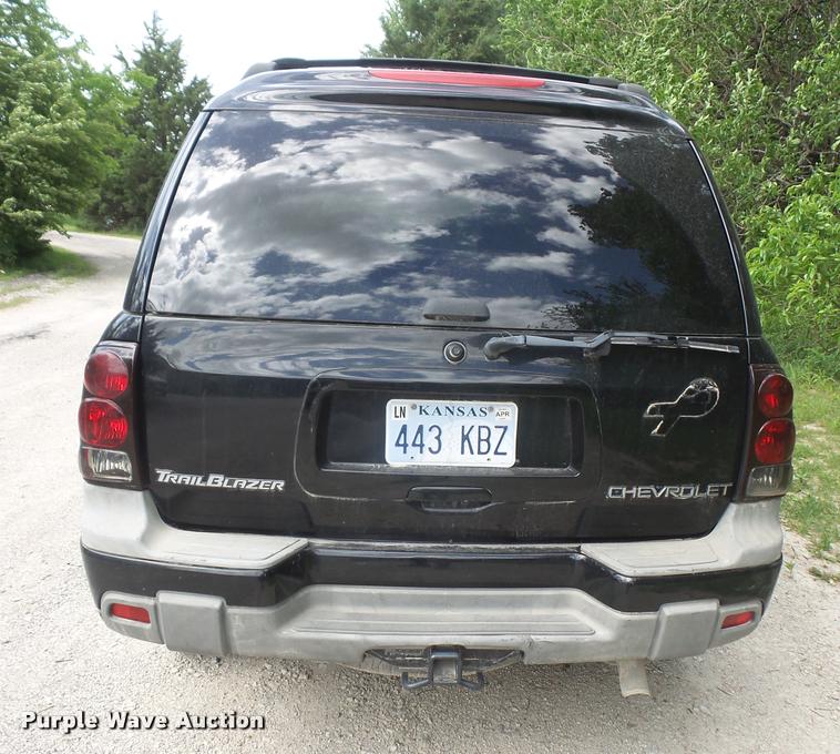 image for item DA6328 2003 Chevrolet TrailBlazer EXT SUV
