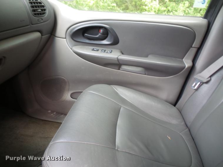 image for item DA6328 2003 Chevrolet TrailBlazer EXT SUV