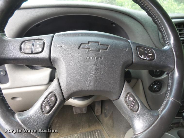 image for item DA6328 2003 Chevrolet TrailBlazer EXT SUV