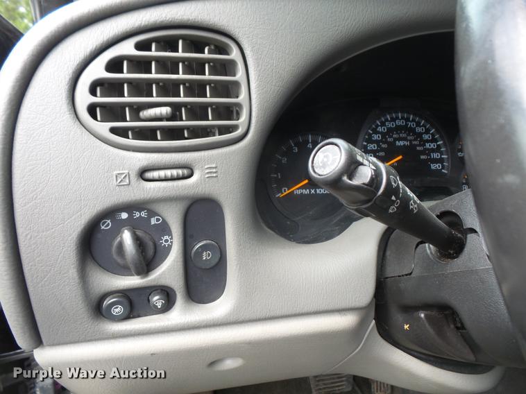 image for item DA6328 2003 Chevrolet TrailBlazer EXT SUV