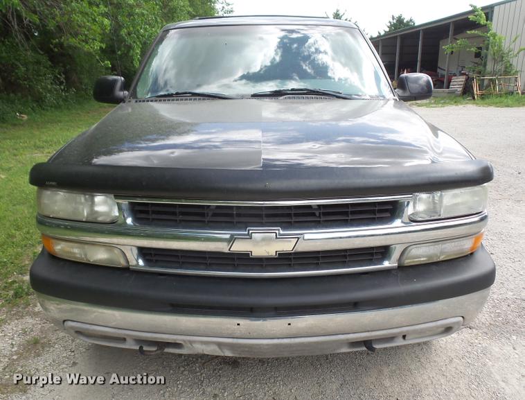 image for item DA6329 2001 Chevrolet Suburban K1500 SUV