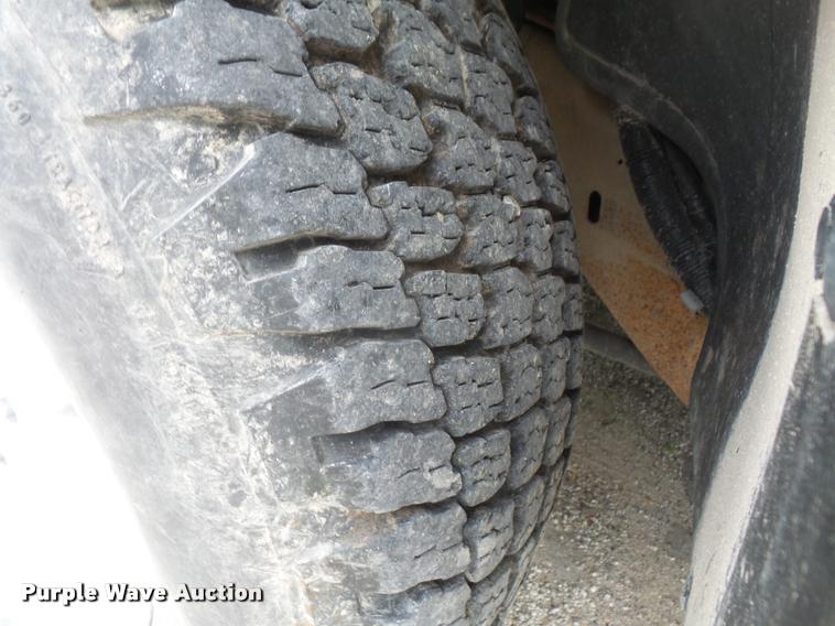 image for item DA6329 2001 Chevrolet Suburban K1500 SUV