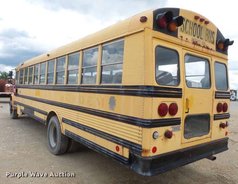 image for item DA6366 1993 International 3800 school bus