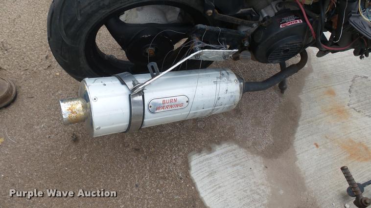 image for item DA7882 2013 Bashan moped