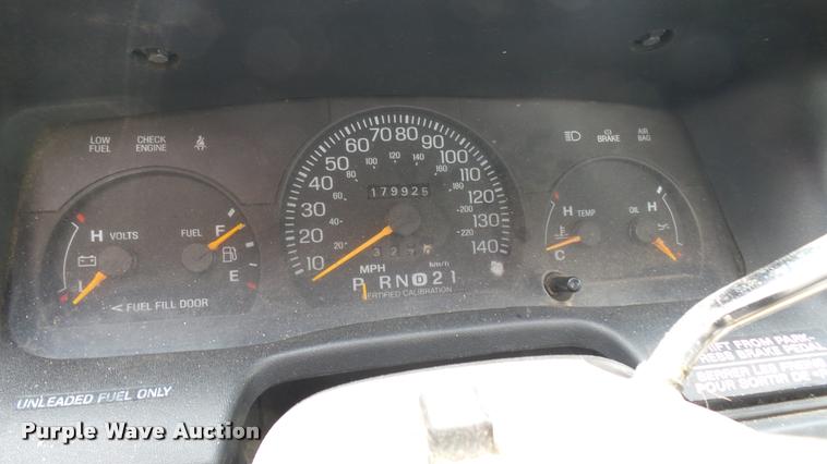 image for item DA7885 1996 Ford Crown Victoria