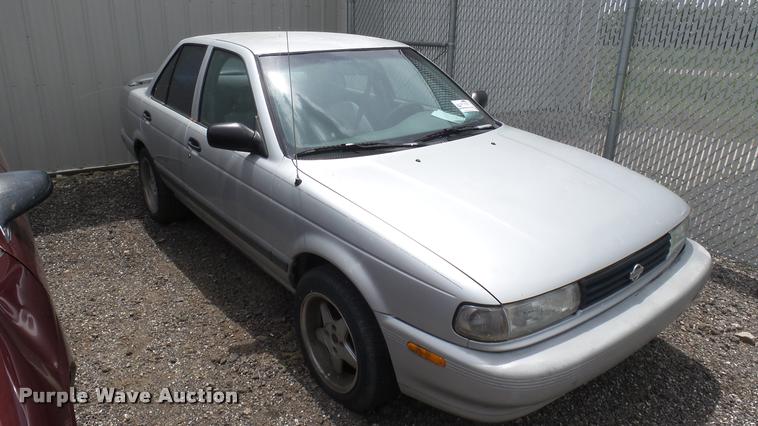 image for item DA7886 1991 Nissan Sentra