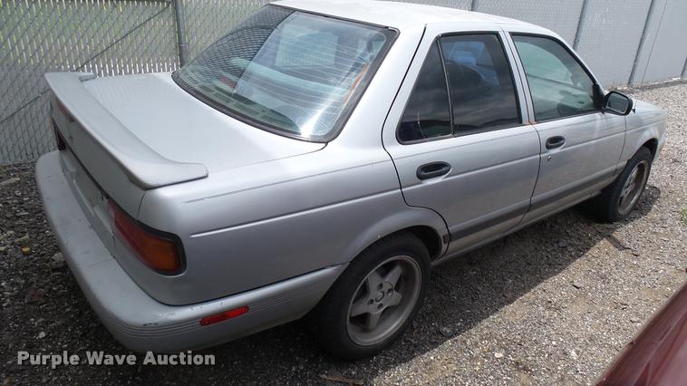 image for item DA7886 1991 Nissan Sentra