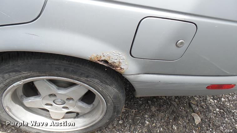 image for item DA7886 1991 Nissan Sentra