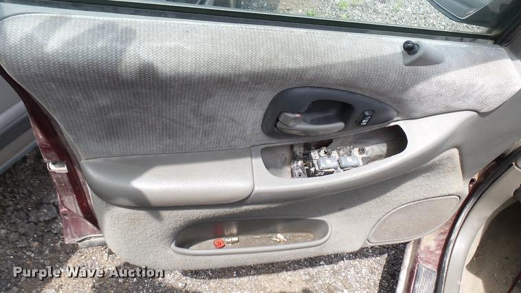 image for item DA7887 2000 Chevrolet Lumina