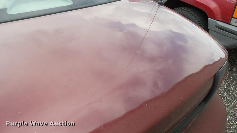 image for item DA7887 2000 Chevrolet Lumina