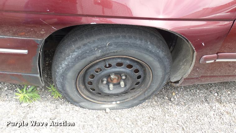 image for item DA7887 2000 Chevrolet Lumina