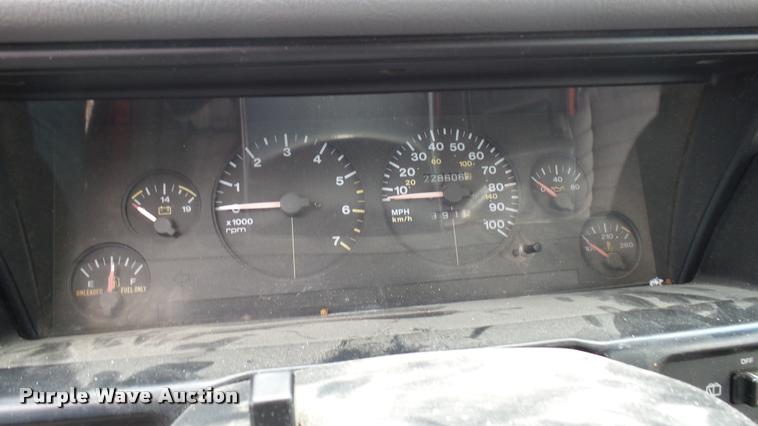 image for item DA7888 1993 Jeep Grand Cherokee SUV