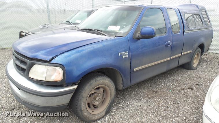 image for item DA7889 1997 Ford F150 SuperCab pickup truck