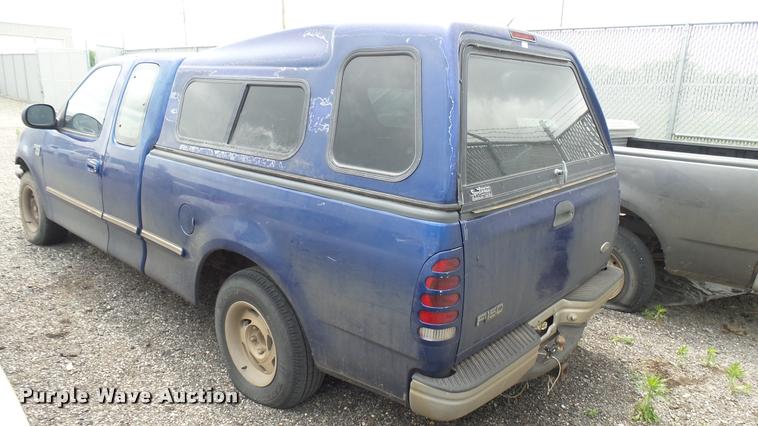 image for item DA7889 1997 Ford F150 SuperCab pickup truck